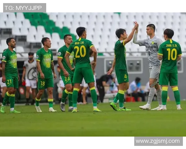 墨尔本胜利与首尔FC激战成和双方展现精彩足球对决