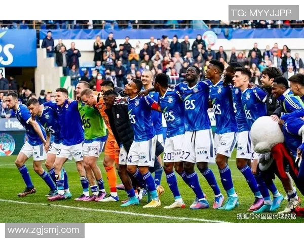 雷恩与里尔对决前瞻分析双方近期状态及战术布置探讨